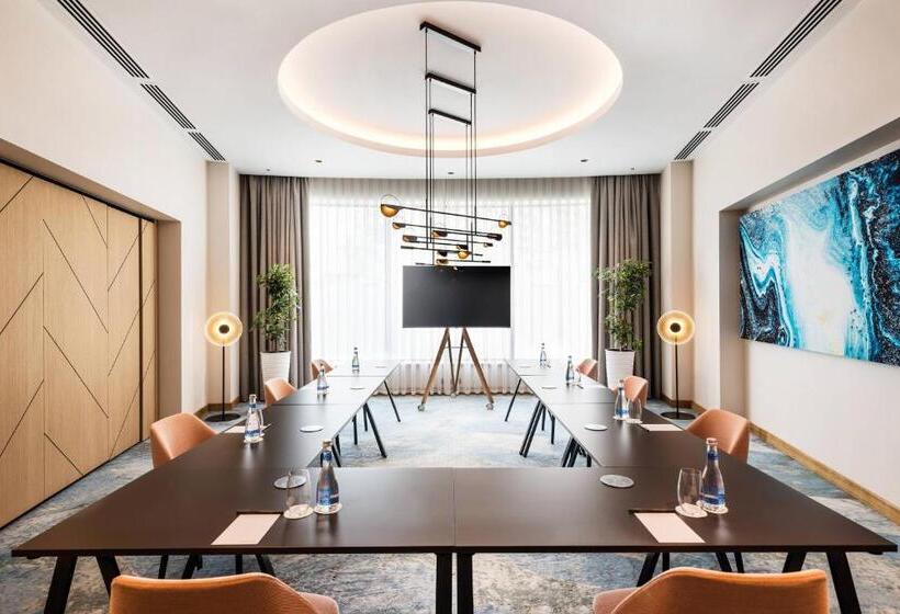 Fotos del hotel Courtyard By Marriott Baku:  22