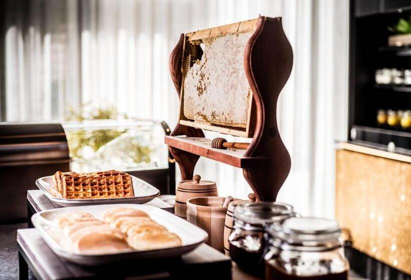 Fotos del hotel Courtyard By Marriott Baku:  23