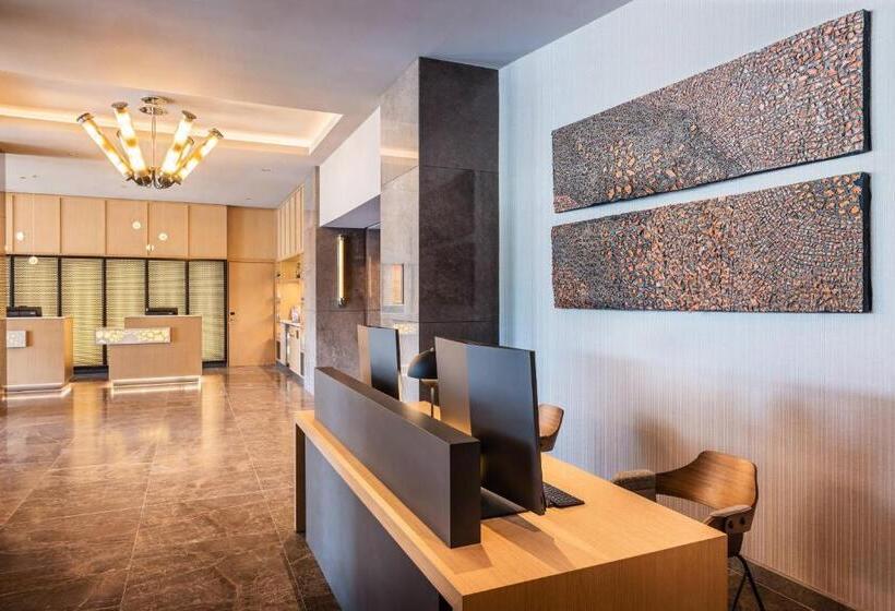 Fotos del hotel Courtyard By Marriott Baku:  6