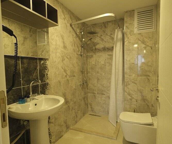 Fotos del hotel Tut:  21