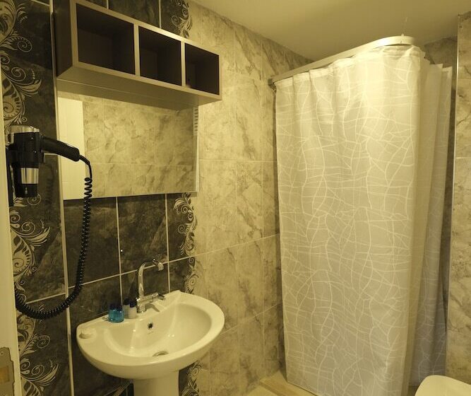 Fotos del hotel Tut:  23