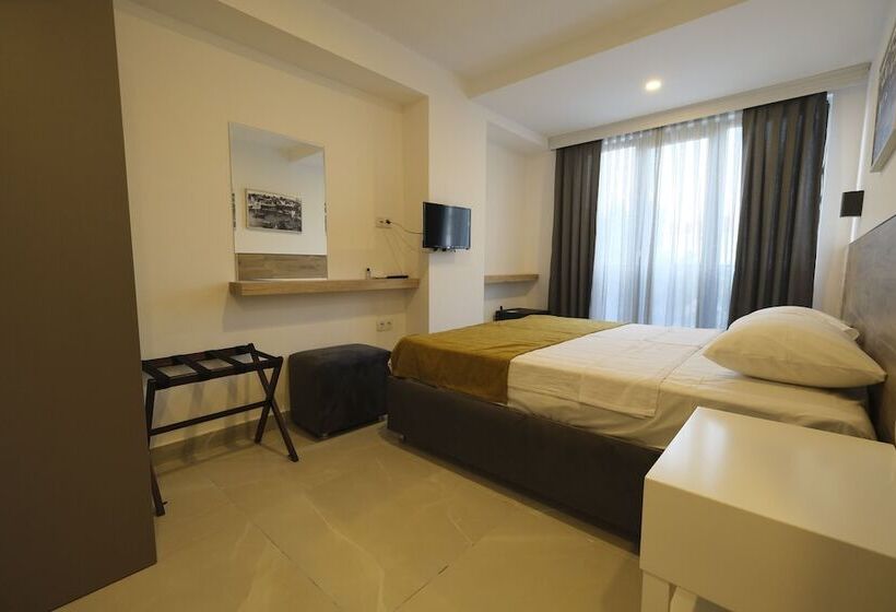 Fotos del hotel Tut:  13