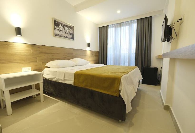 Fotos del hotel Tut:  11