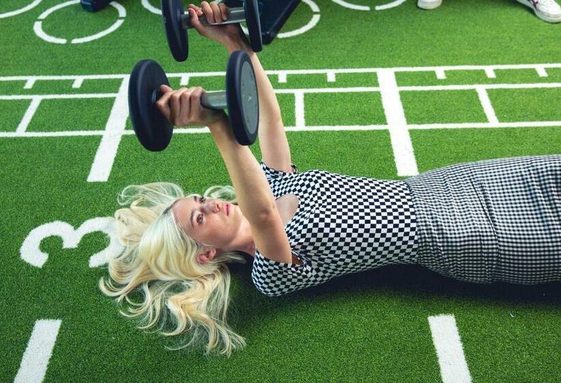 Fotos del hotel Pestana Cr7 Gran Vía Madrid:  20