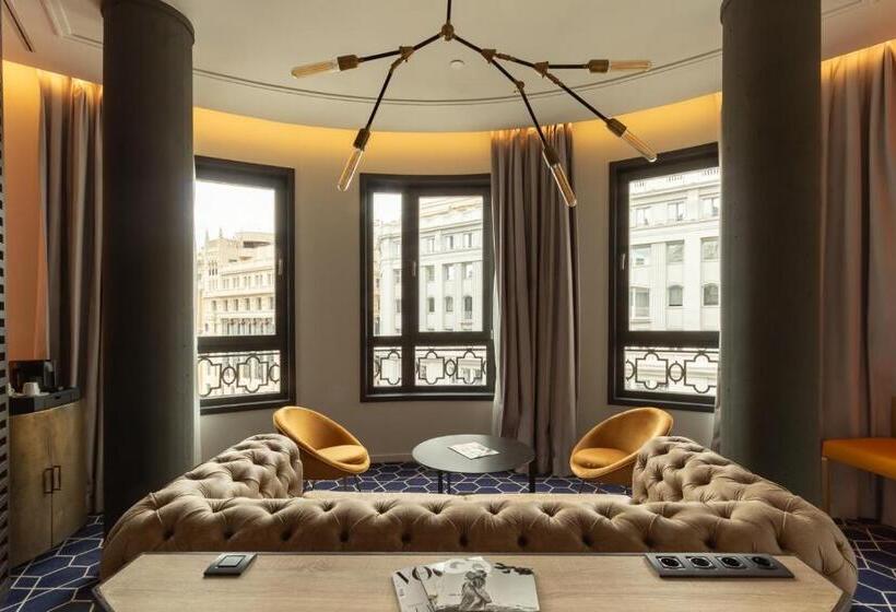 Fotos del hotel Pestana Cr7 Gran Vía Madrid:  15