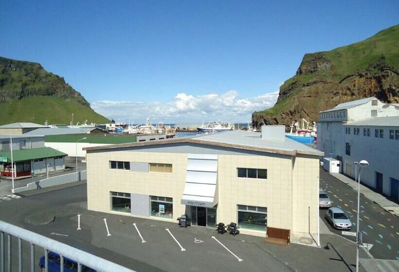 Fotos del hotel Eyjar:  8