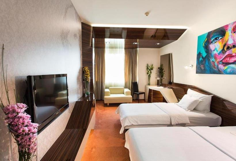 Fotos del hotel My Place:  14