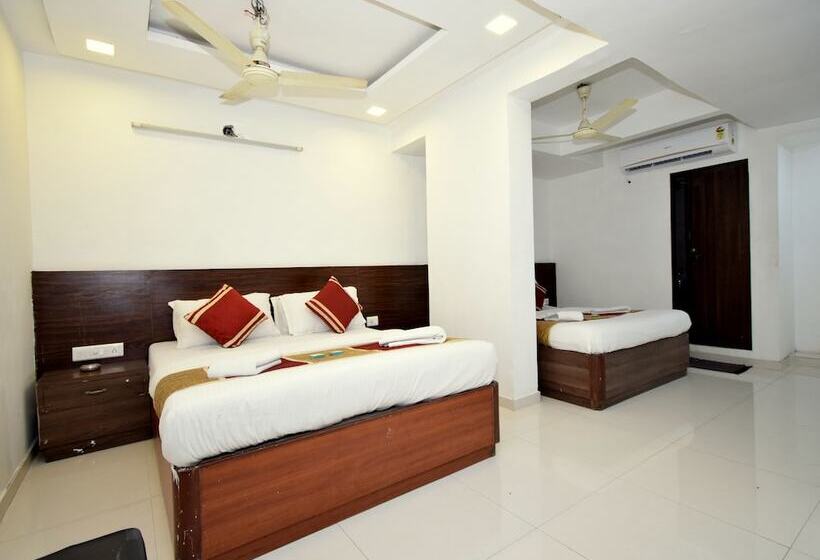 Fotos del hotel Anupam, Paldi:  8