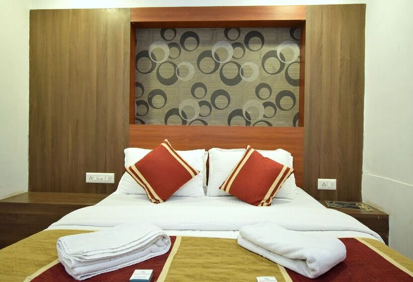 Fotos del hotel Anupam, Paldi:  11