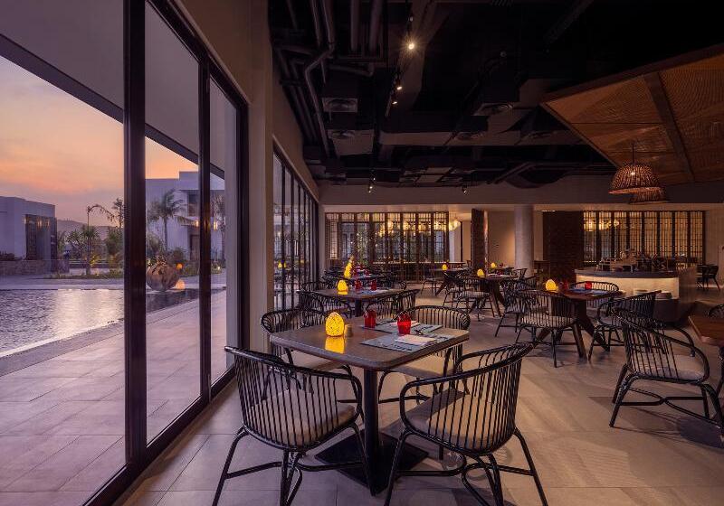 Fotos del hotel Pullman Lombok Mandalika Beach Resort:  19