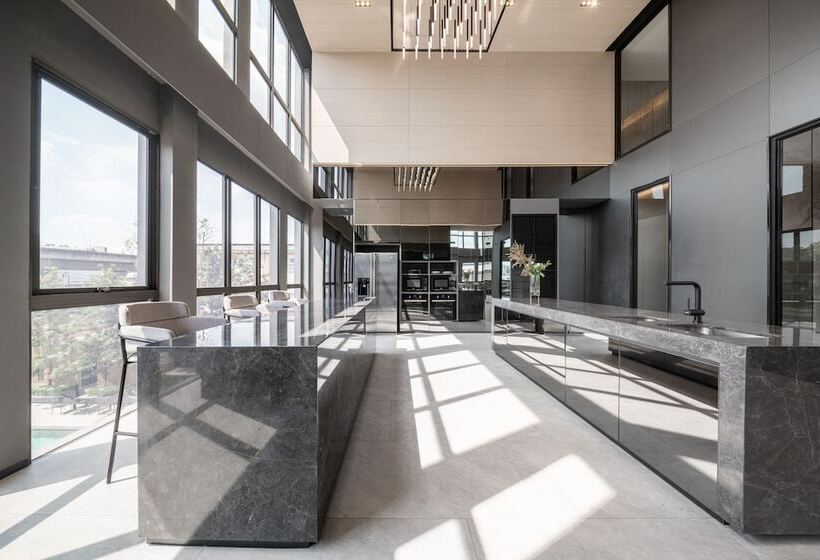 Fotos del hotel Ramada By Wyndham Bangkok Sukhumvit 87  Sha Extra Plus:  11