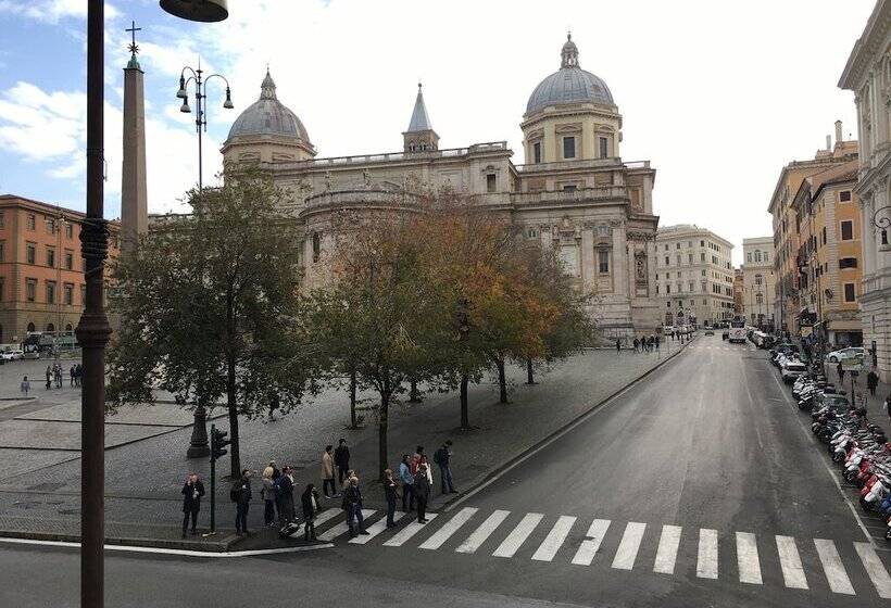 Fotos del hotel Dnb House:  8