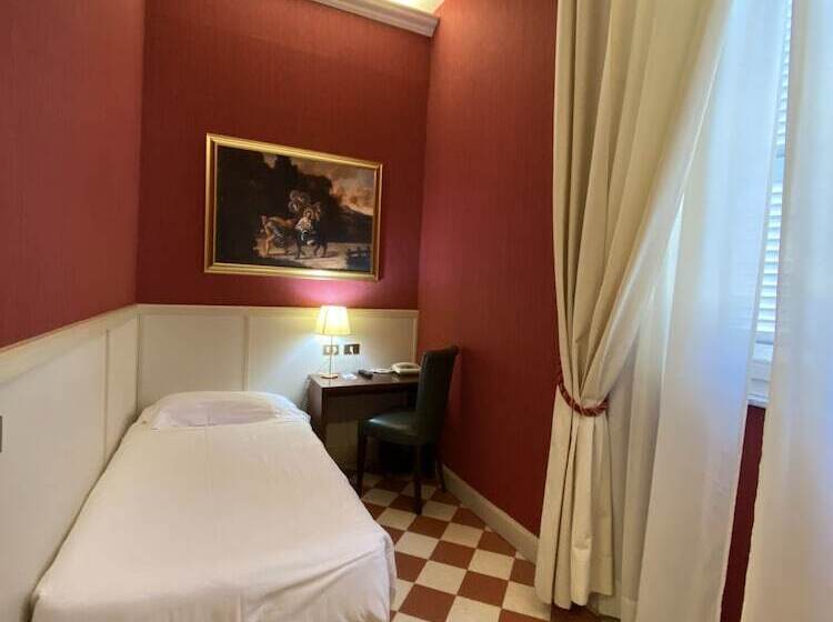 Fotos del hotel Dnb House:  20