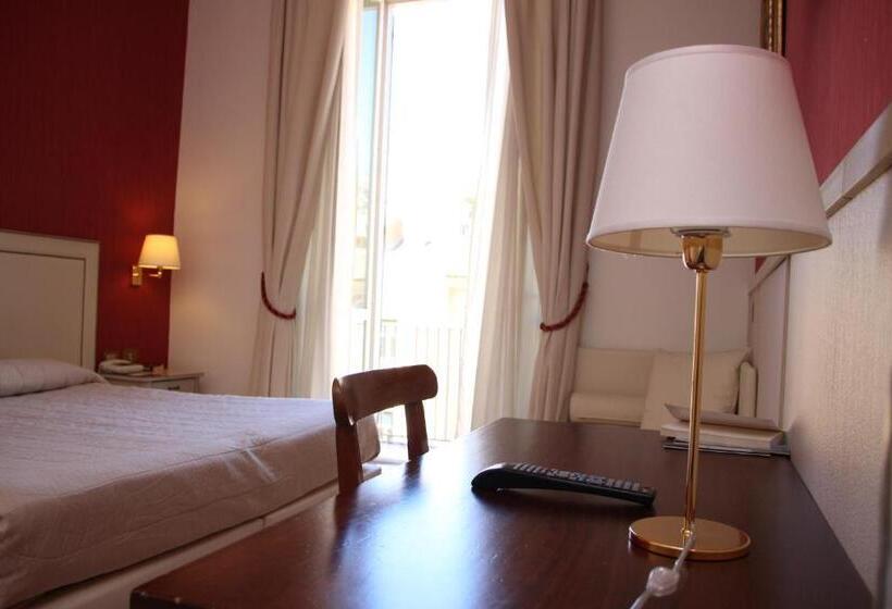 Fotos del hotel Dnb House:  23