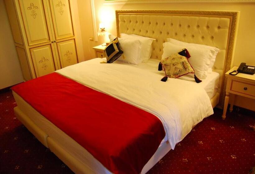 Fotos del hotel 2 Kitarrat Boutique  & Spa:  18