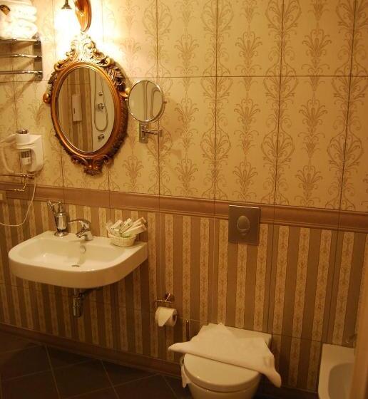 Fotos del hotel 2 Kitarrat Boutique  & Spa:  11