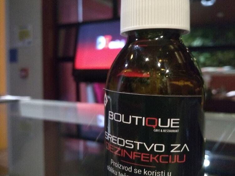 Fotos del hotel Boutique Rooms:  10