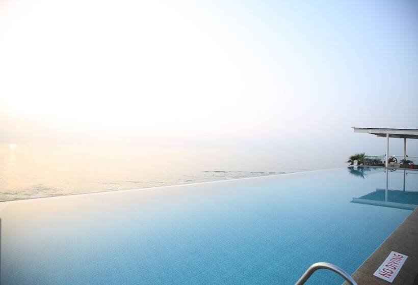 Fotos del hotel The Bheemli Resort Visakhapatnam By Accorhotels:  2