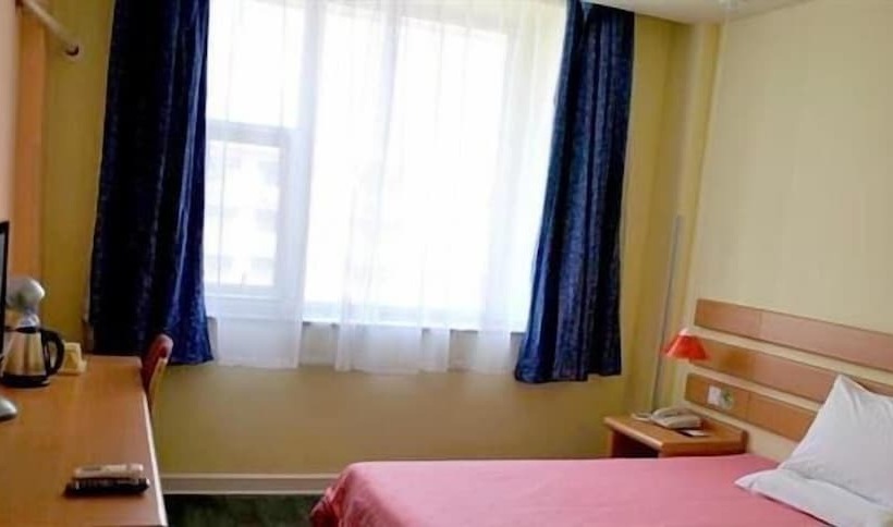 Fotos del hotel Home Inn Nanchang West Beijing Road:  9