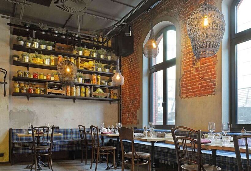 Fotos del hotel 25hours Hotel Altes Hafenamt:  10