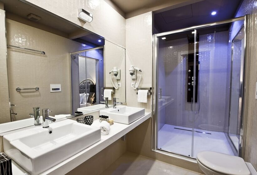 Fotos del hotel Corso Boutique Luxury Rooms:  6