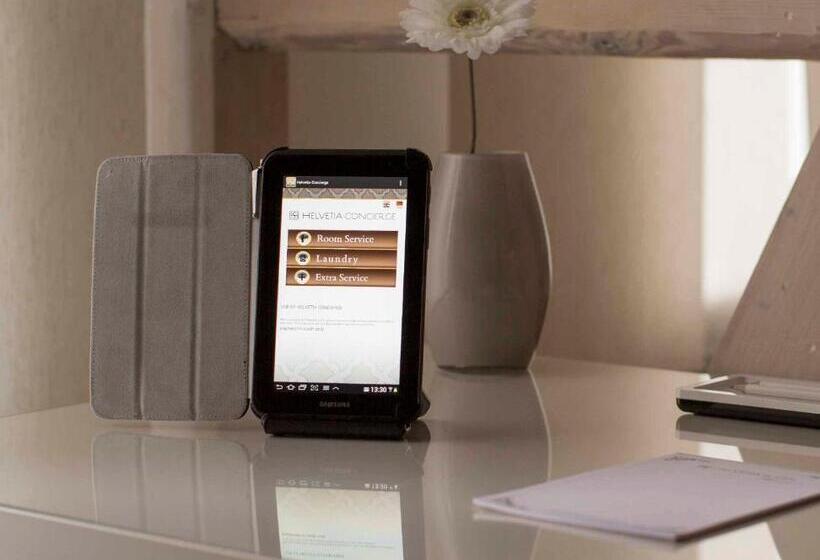 Fotos del hotel Helvetia Suites:  6