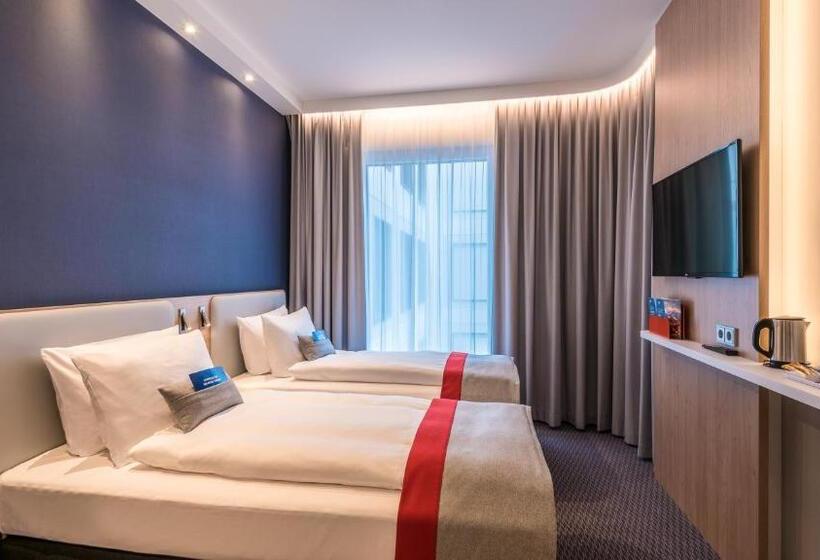 Fotos del hotel Holiday Inn Express Munich City West, An Ihg:  16