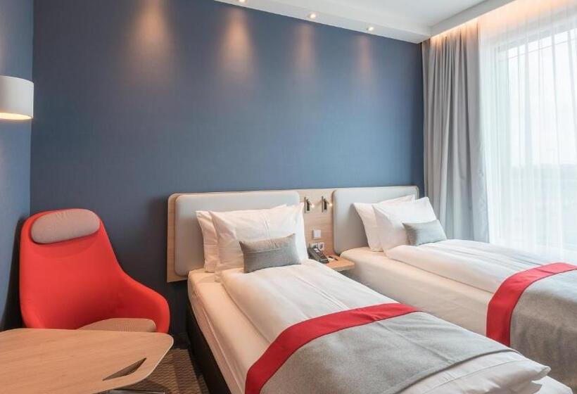 Holiday Inn Express Munich City West, An Ihg