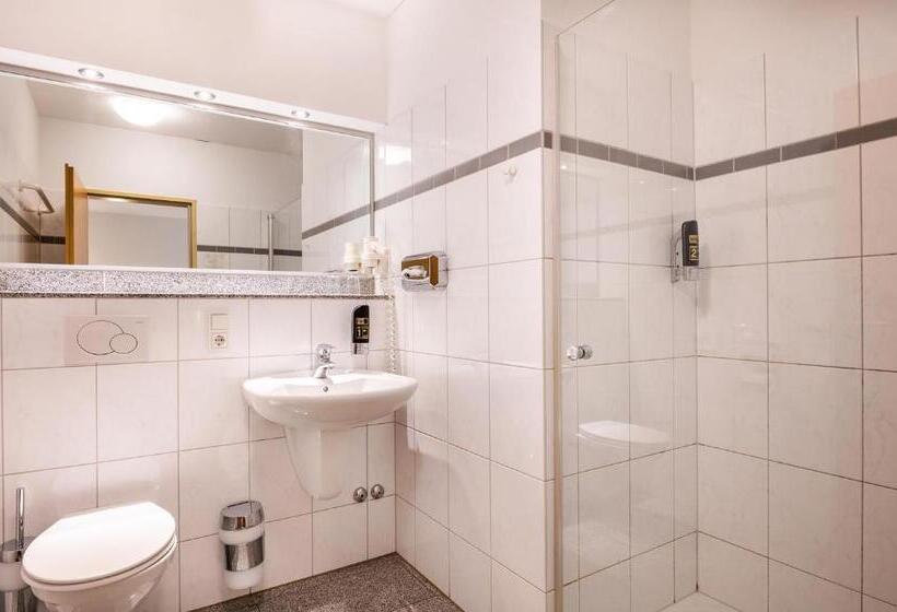 Fotos del hotel Schroeders Stadtwald:  17