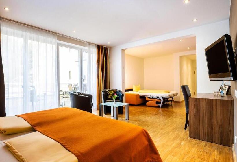 Fotos del hotel Schroeders Stadtwald:  15