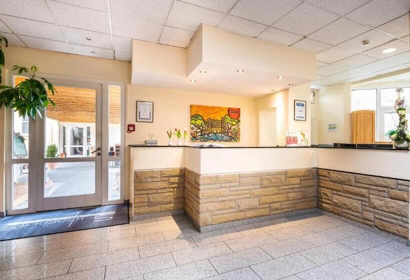 Fotos del hotel Schroeders Stadtwald:  2