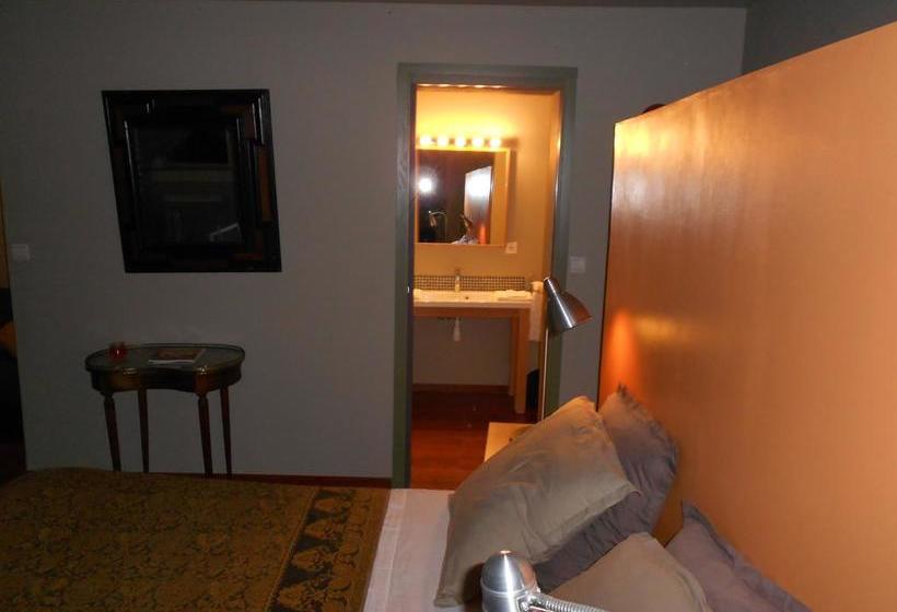 Fotos del hotel Le Crocodile Rouge:  6