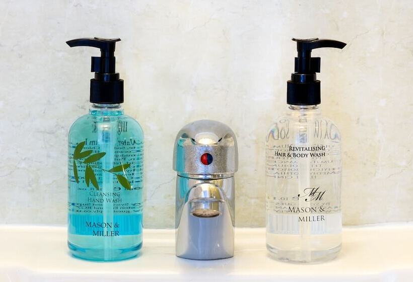 Fotos del hotel Oasis House:  5