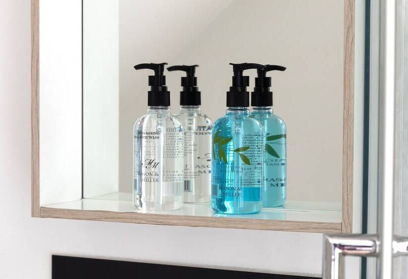 Fotos del hotel Oasis House:  8