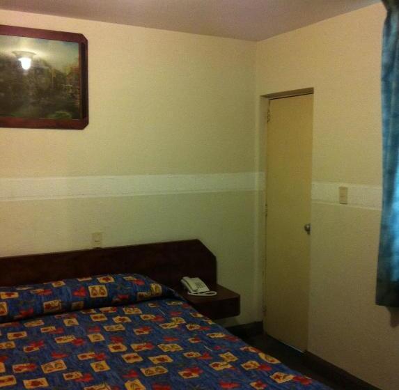 Fotos del hotel Dos Naciones:  2