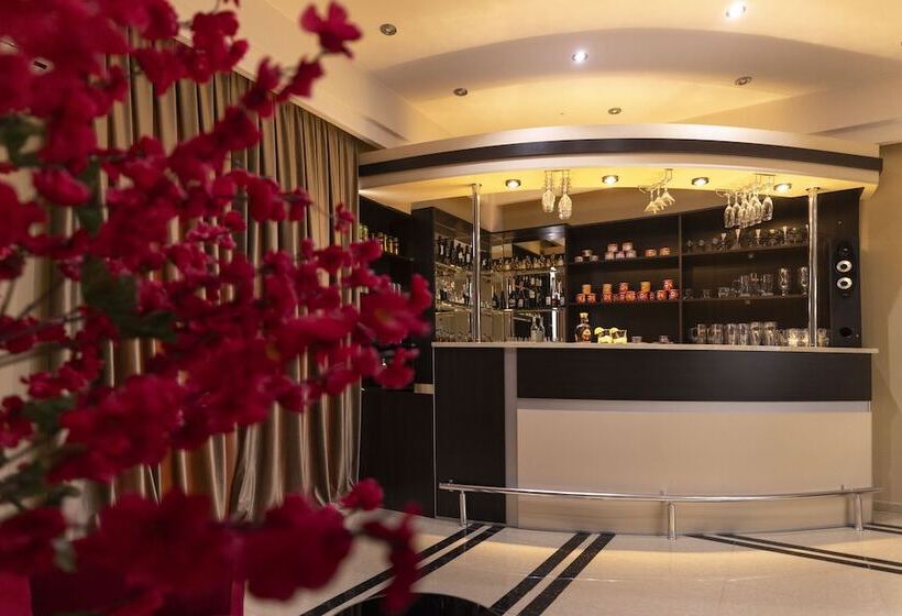 Fotos del hotel Grand Palace:  25