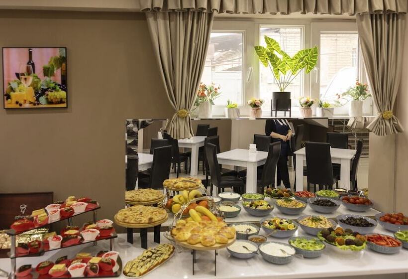 Fotos del hotel Grand Palace:  13