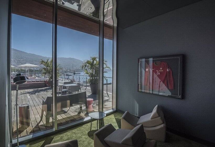 Fotos del hotel Pestana Cr7 Funchal:  12