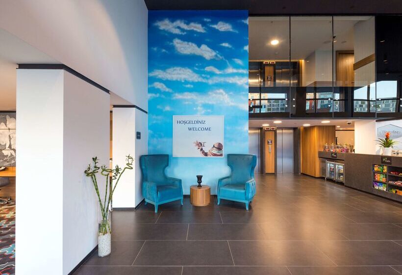 Fotos del hotel Hampton By Hilton Istanbul Kurtkoy:  3