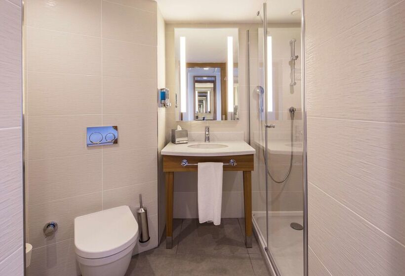 Fotos del hotel Hampton By Hilton Istanbul Kurtkoy:  10