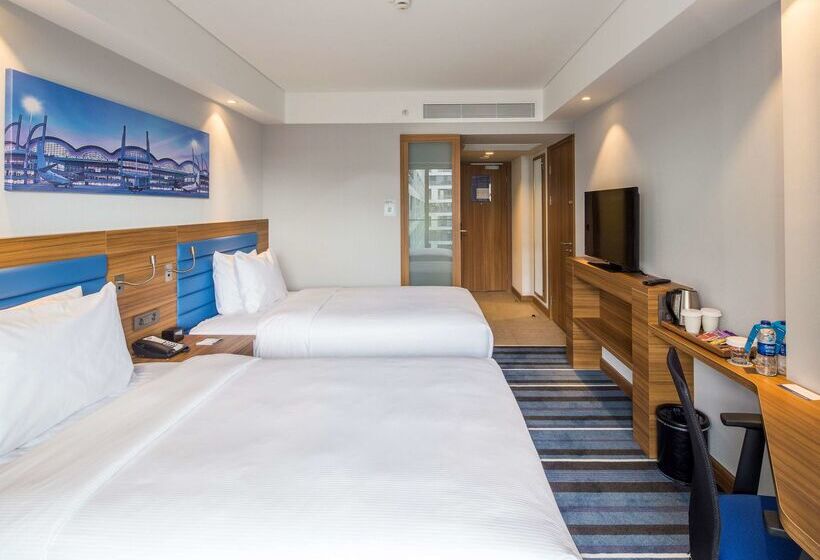 Fotos del hotel Hampton By Hilton Istanbul Kurtkoy:  24