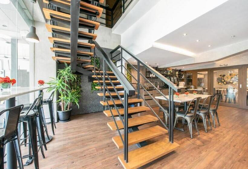 Fotos del hotel Solace:  3