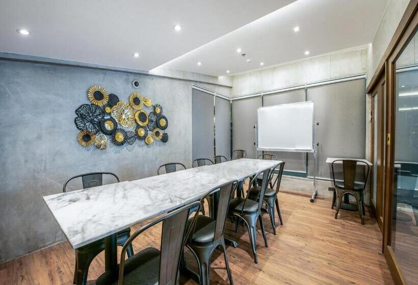 Fotos del hotel Solace:  14