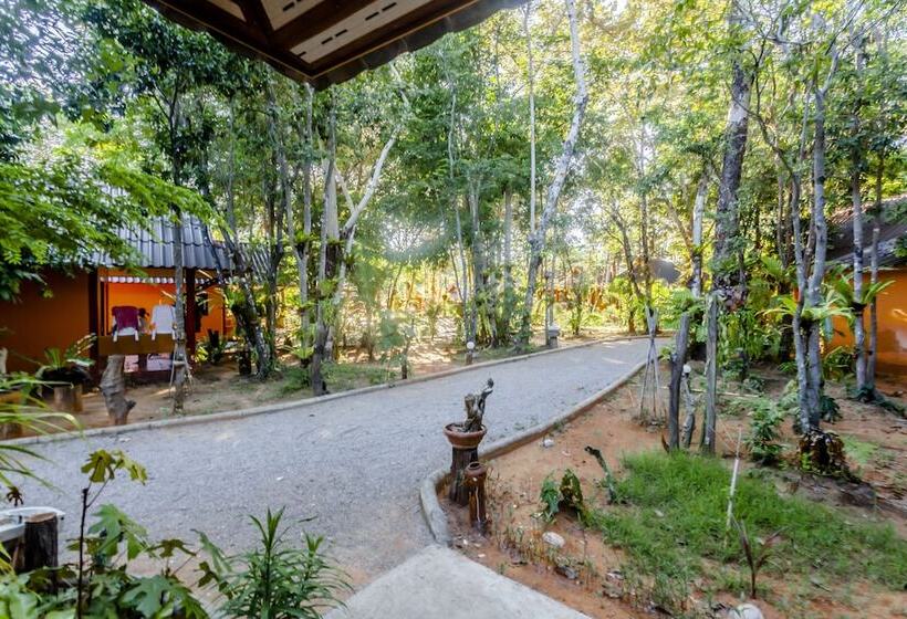 Fotos del hotel Lanta Pearl Beach Resort:  9