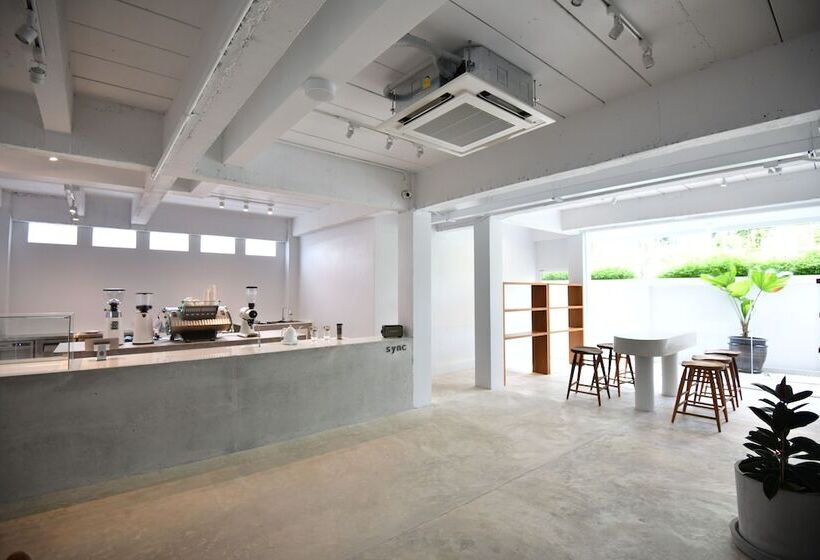 Fotos del hotel At Kamala   Sha Plus:  23