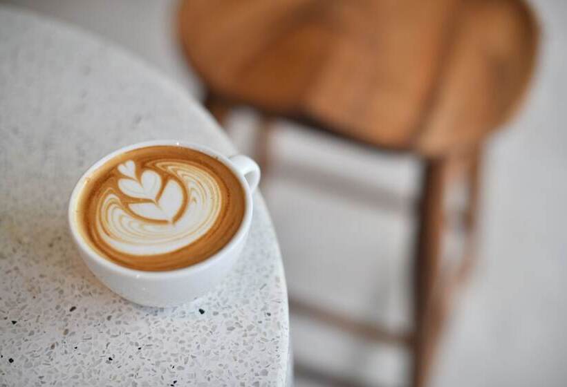 Fotos del hotel At Kamala   Sha Plus:  21