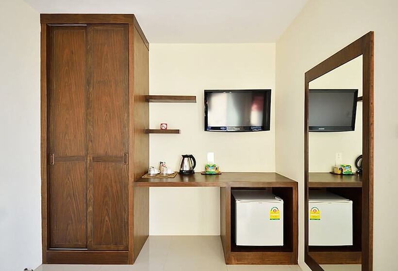 Fotos del hotel At Kamala   Sha Plus:  9