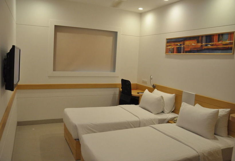 Fotos del hotel Red Fox Hotel Chandigarh:  12