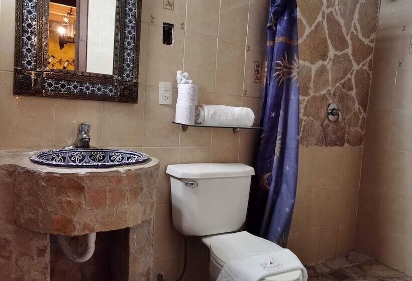 Fotos del hotel & Cava La Parroquia:  4