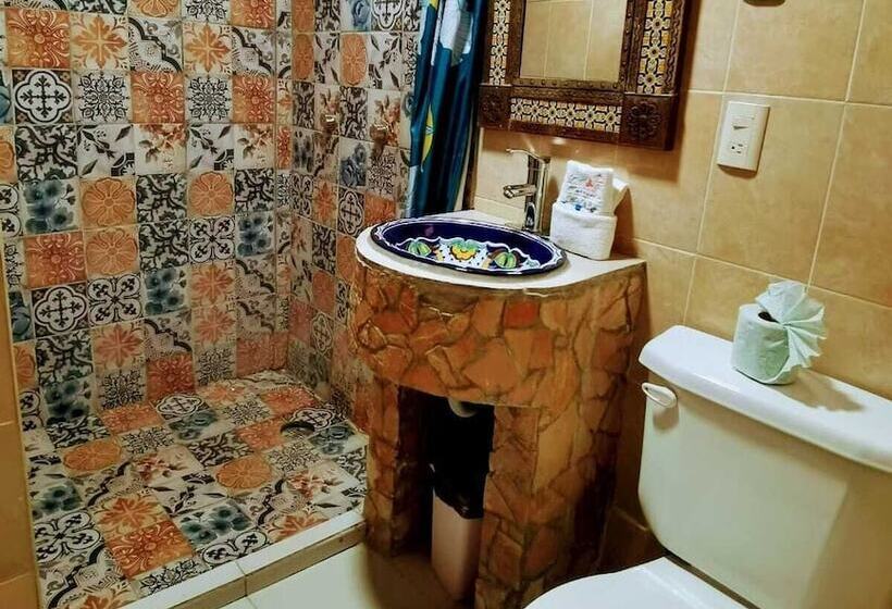 Fotos del hotel & Cava La Parroquia:  15